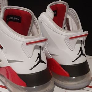 Nike Air Jordan Mars 270